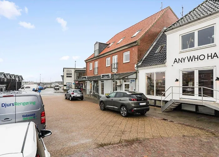 891-hvide-sande-bredgade-1-nr-1